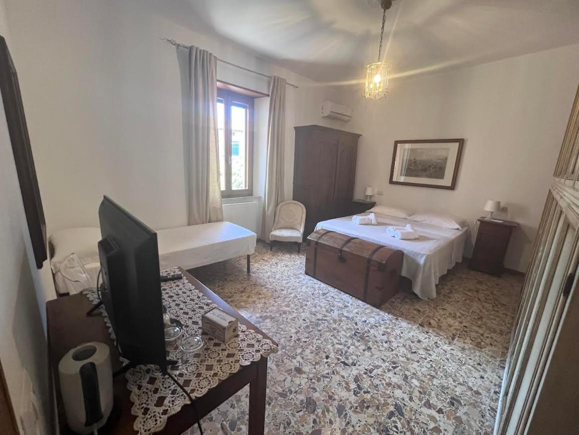 Le Camere Dei Magi Saturnia Exterior foto